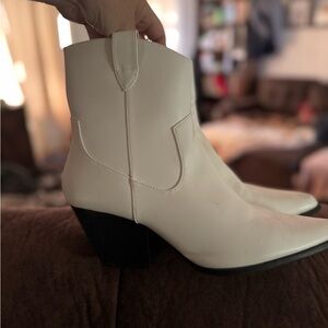 Women's White Ankle Boots